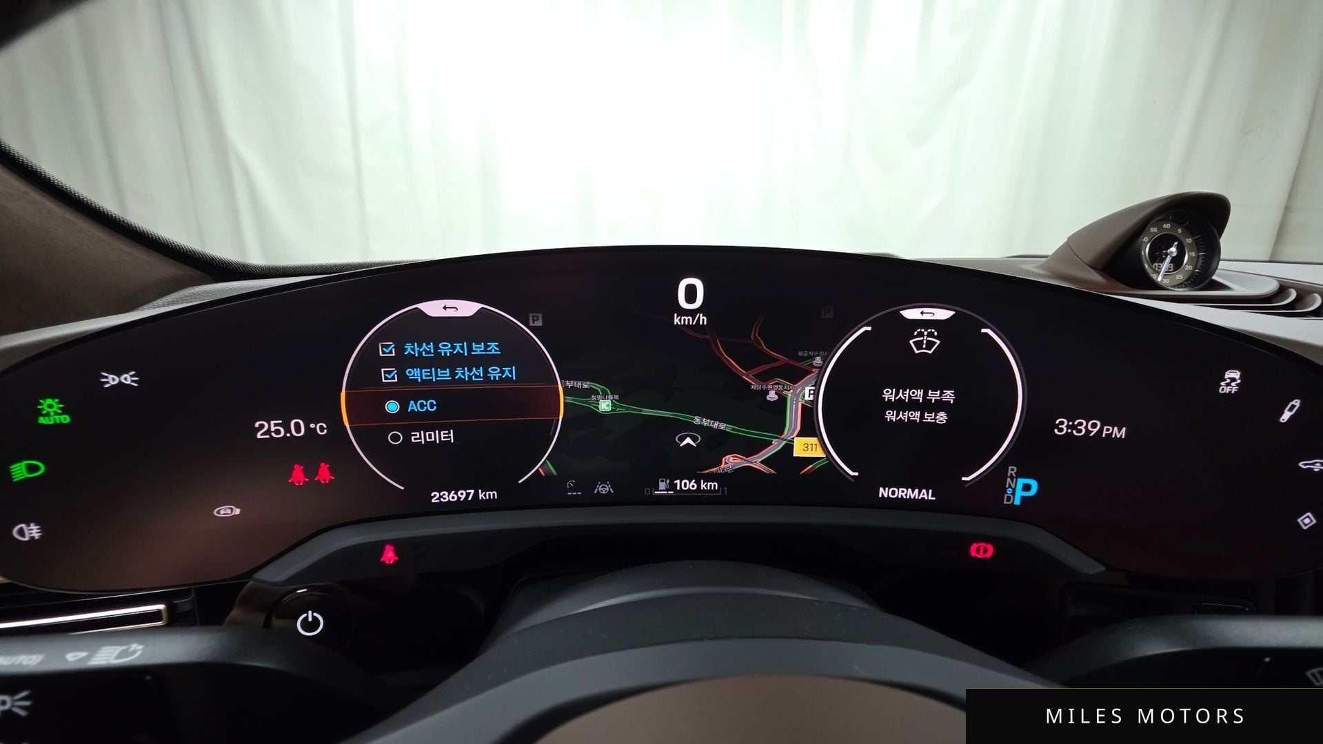 Porsche Taycan 2023 — миниатюра 11