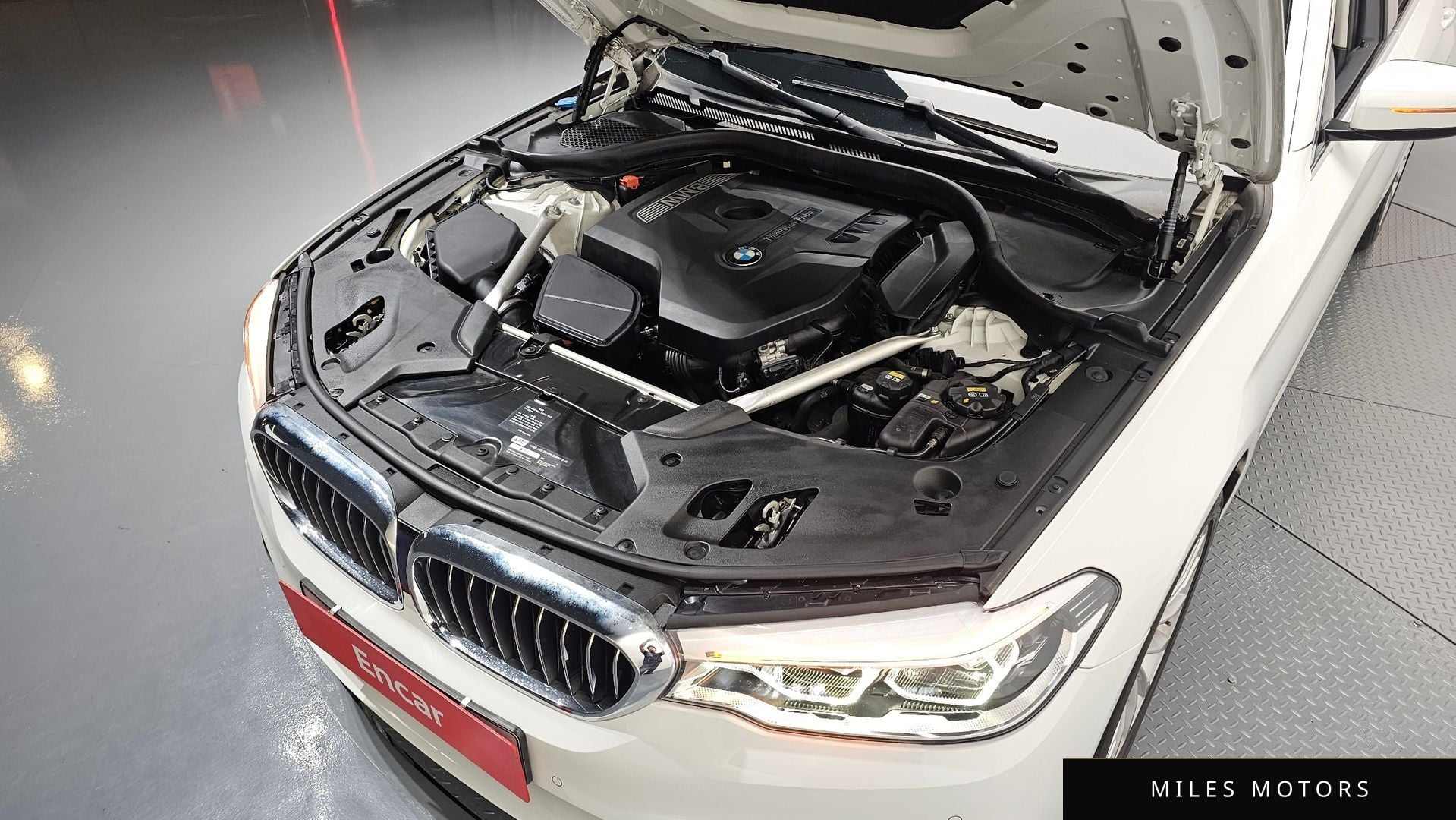 BMW 5 Series (G30) 2018 — миниатюра 6