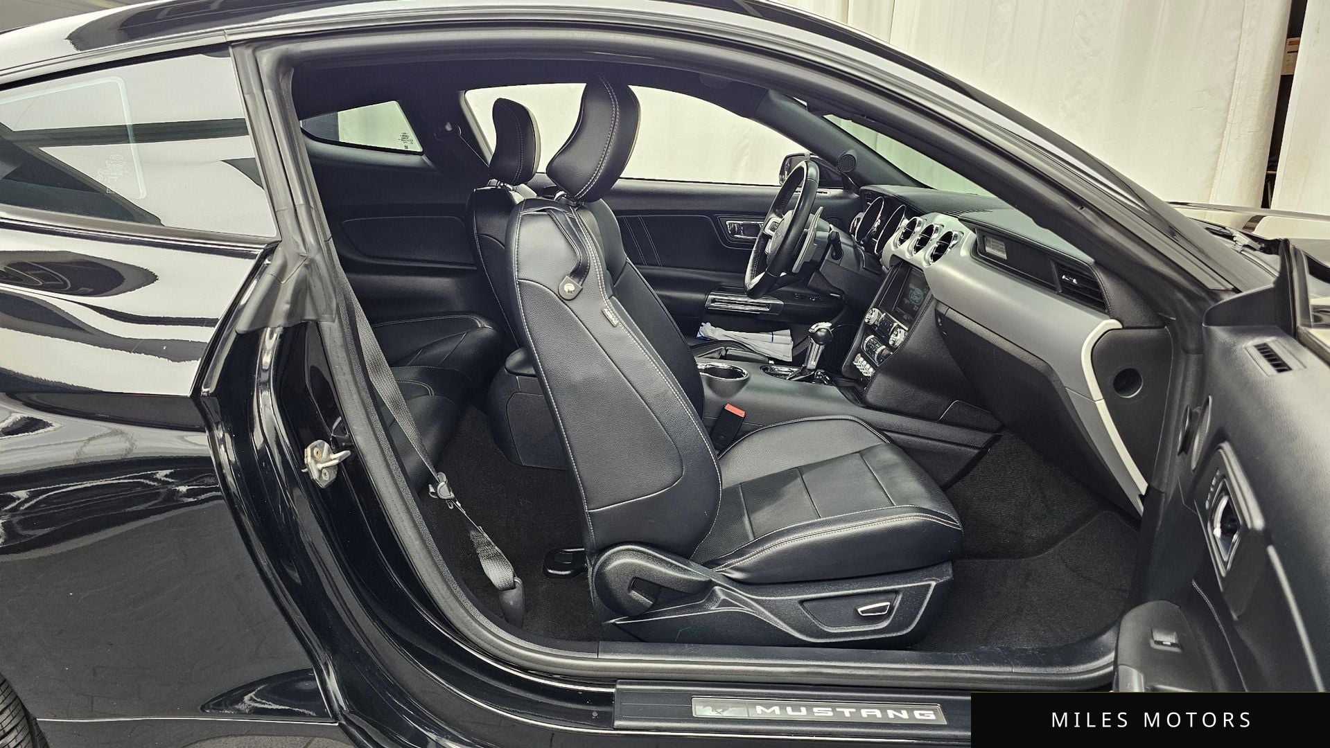 Ford Mustang 2016 — миниатюра 11