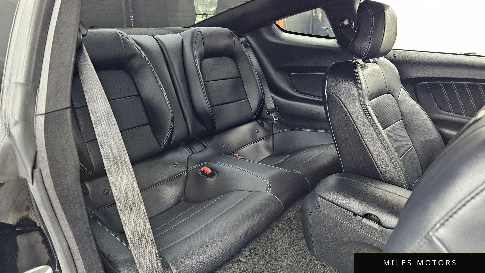 Ford Mustang 2016 — миниатюра 12