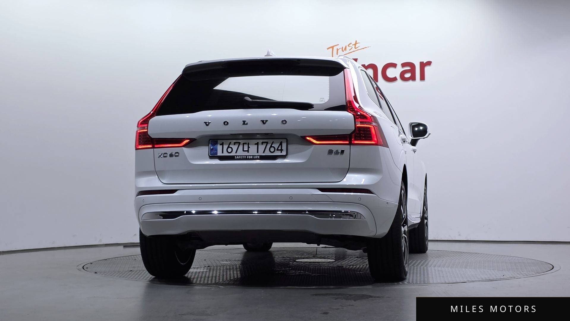Volvo XC60 2024 — миниатюра 4