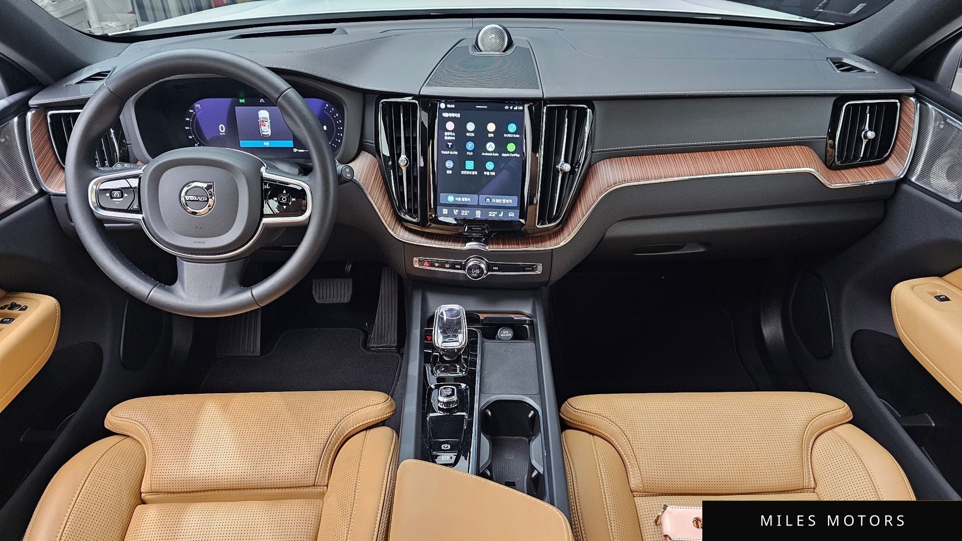 Volvo XC60 2024 — миниатюра 10