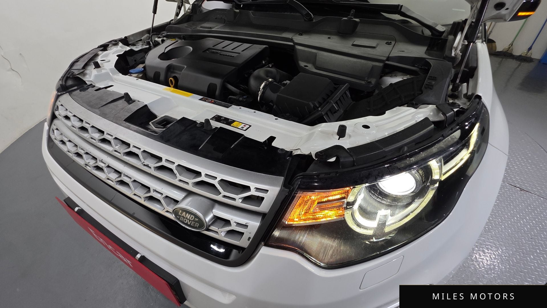 Land Rover Discovery Sport 2018 — миниатюра 6