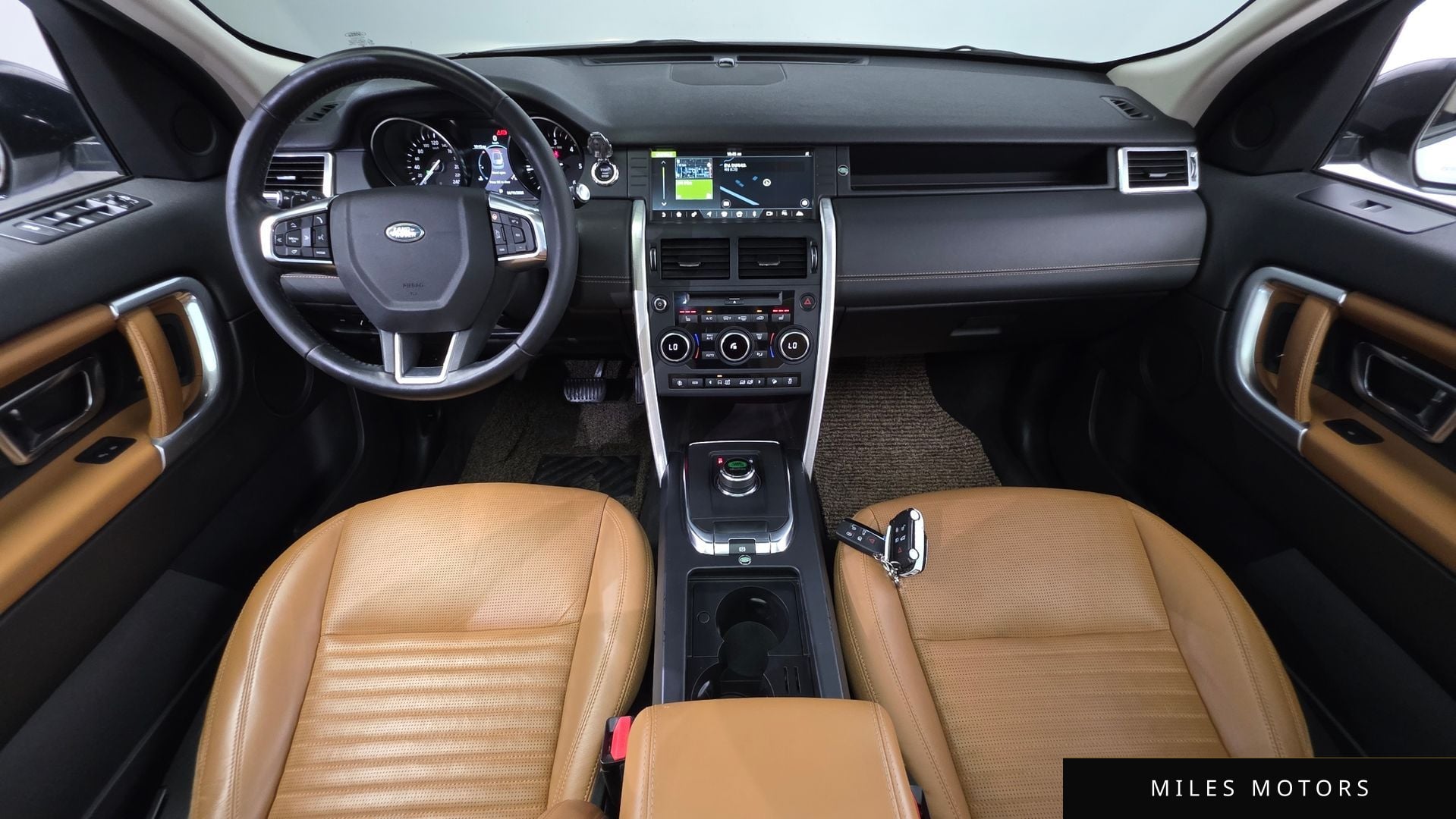 Land Rover Discovery Sport 2018 — миниатюра 10