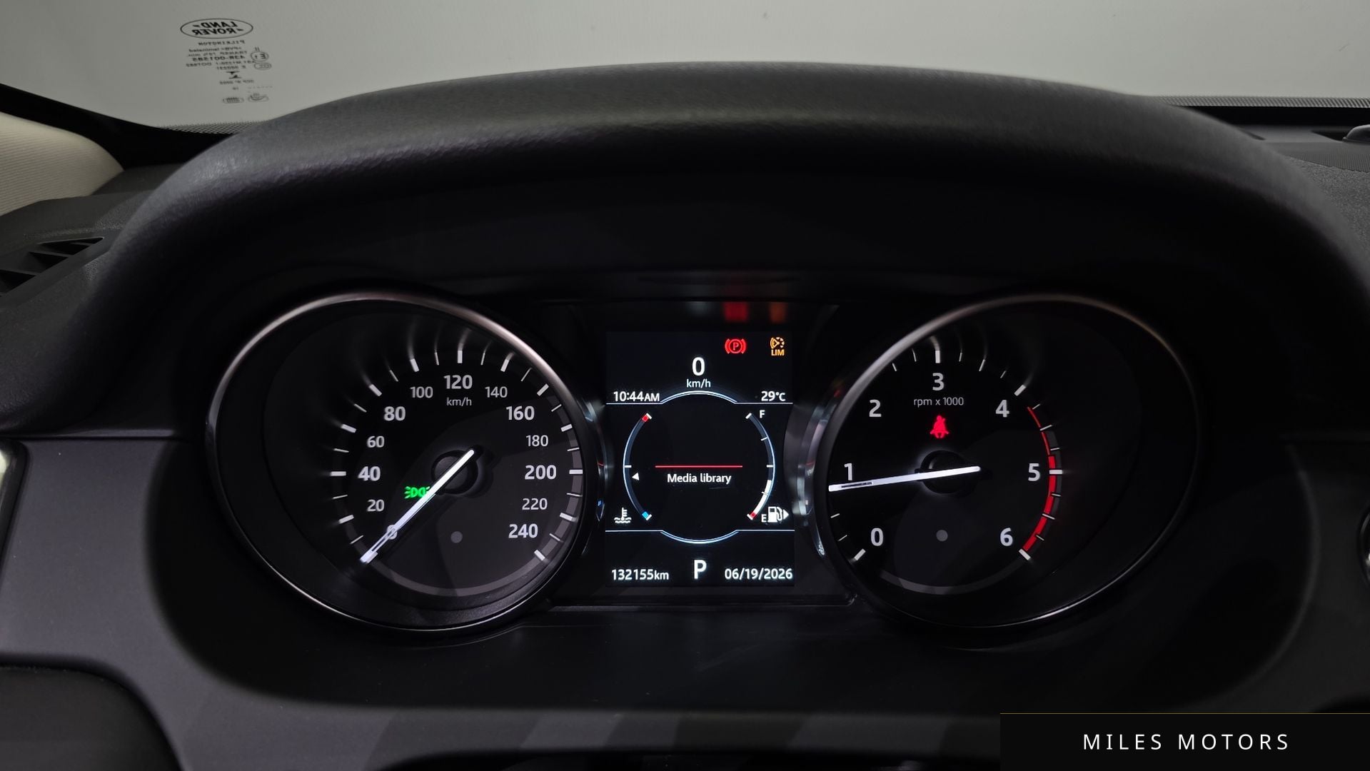 Land Rover Discovery Sport 2018 — миниатюра 11