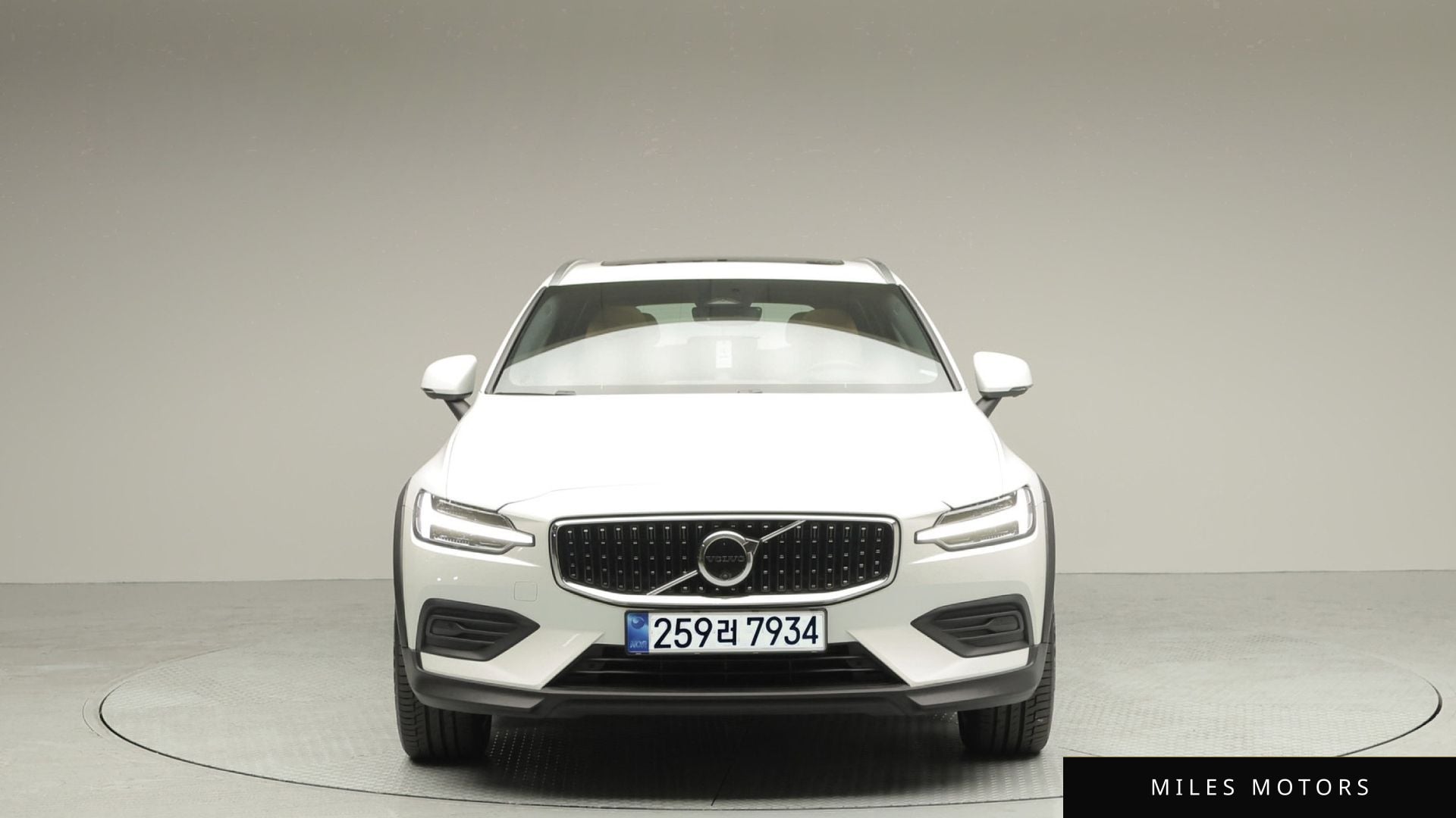 Volvo V60 2025 — миниатюра 2