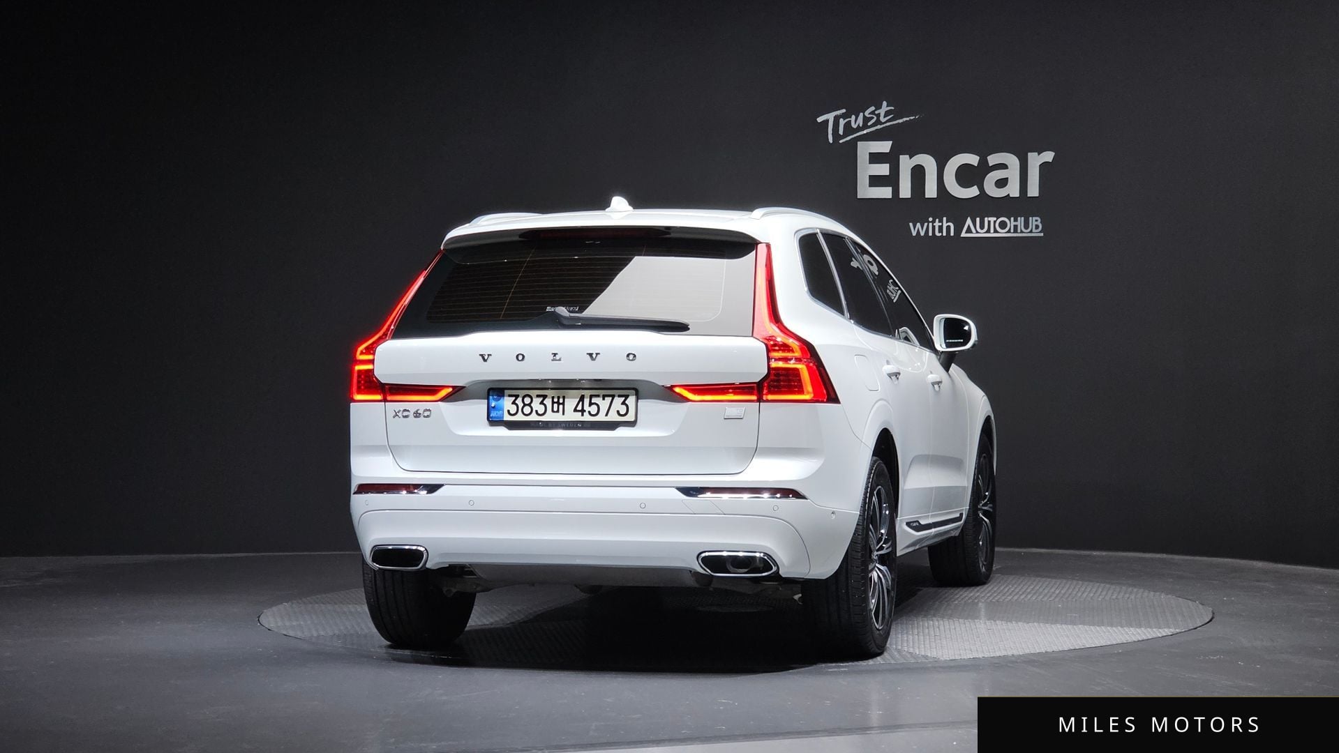 Volvo XC60 2021 — миниатюра 4