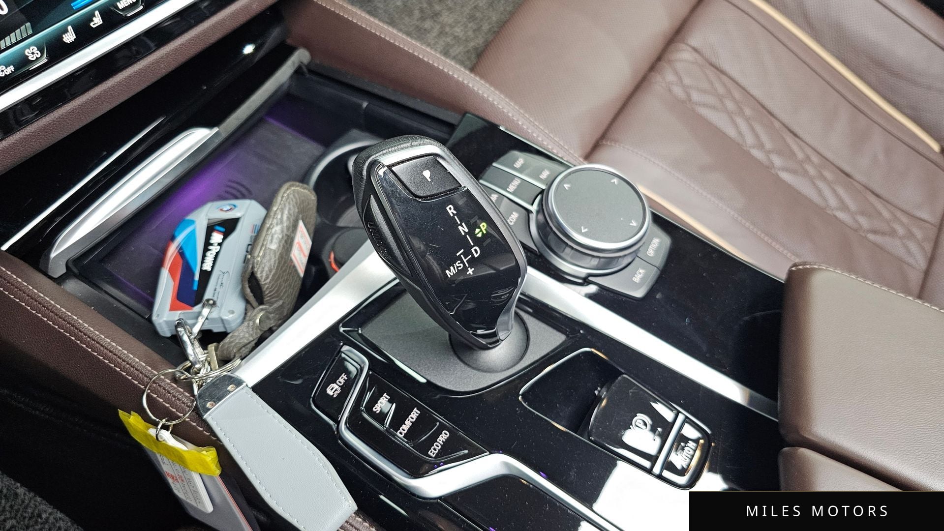 BMW 5 Series (G30) 2022 — миниатюра 12