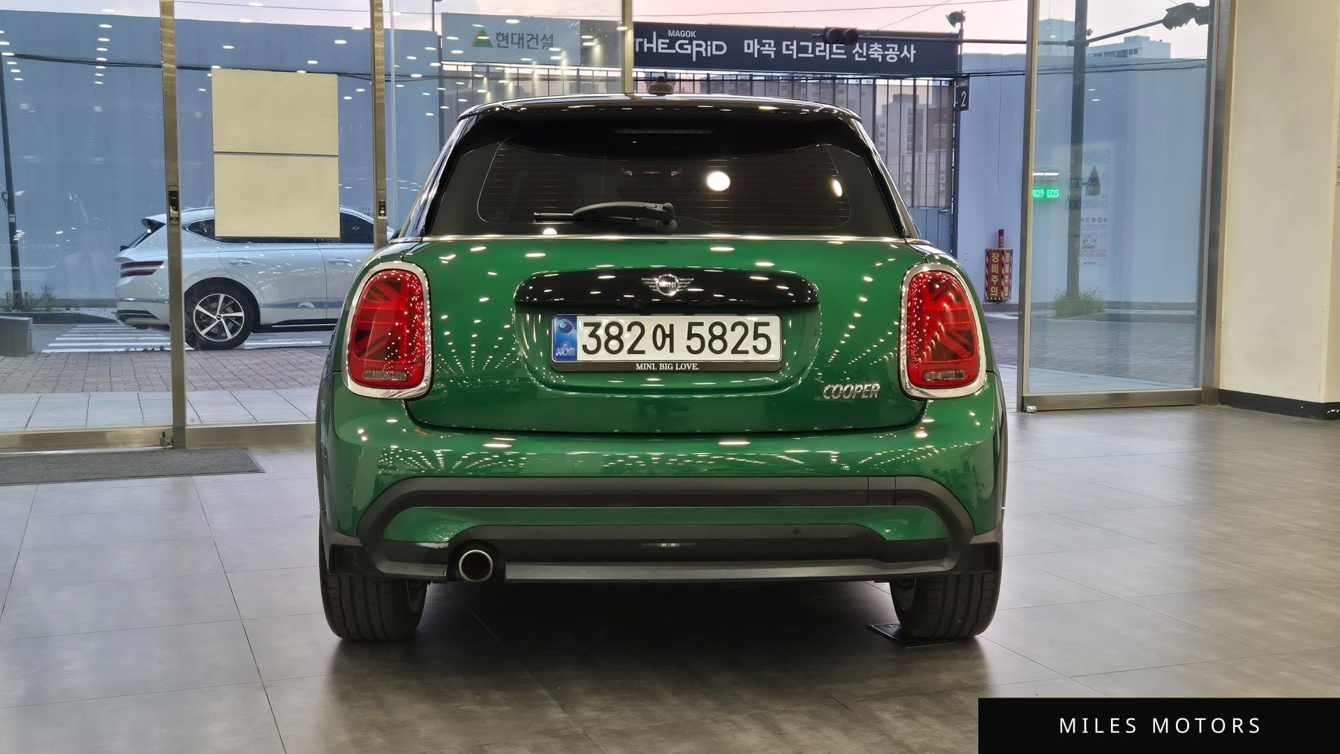 MINI Cooper 2022 — миниатюра 3