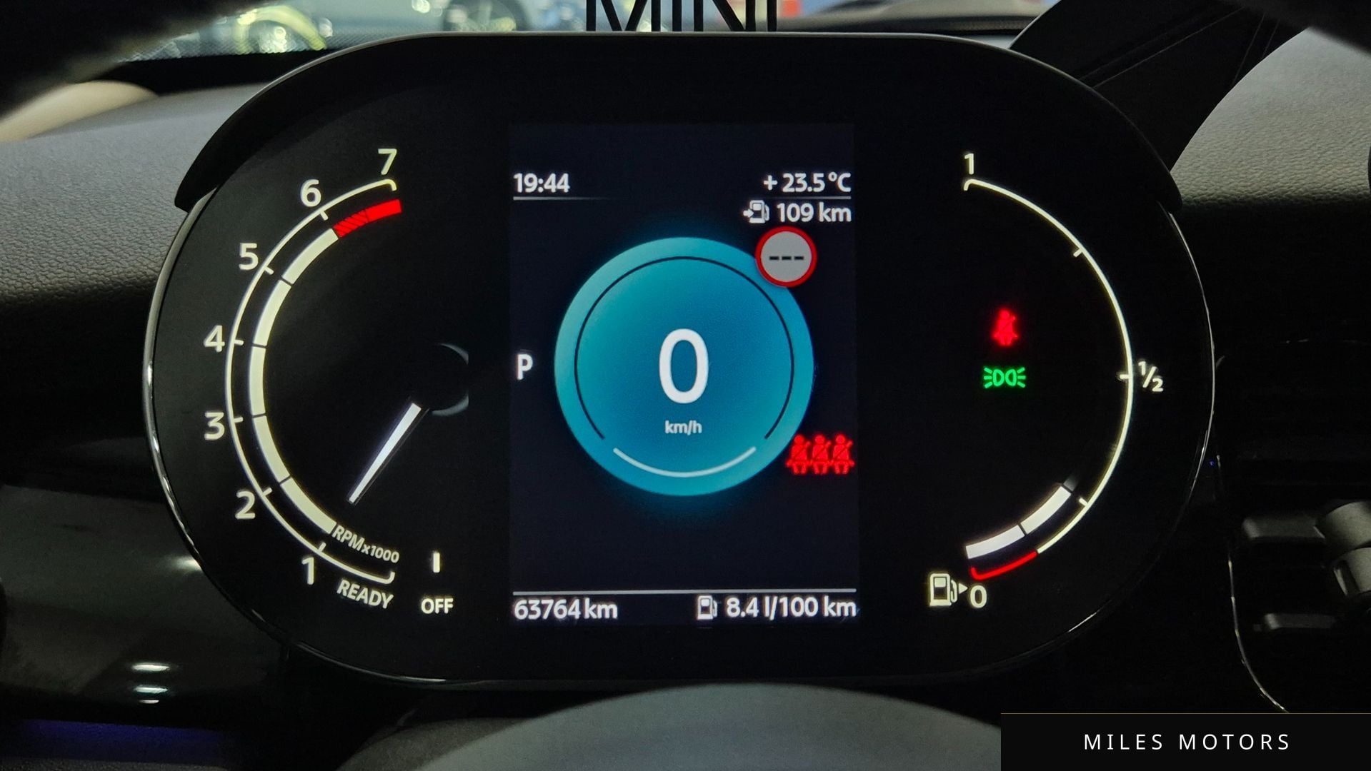 MINI Cooper 2022 — миниатюра 7
