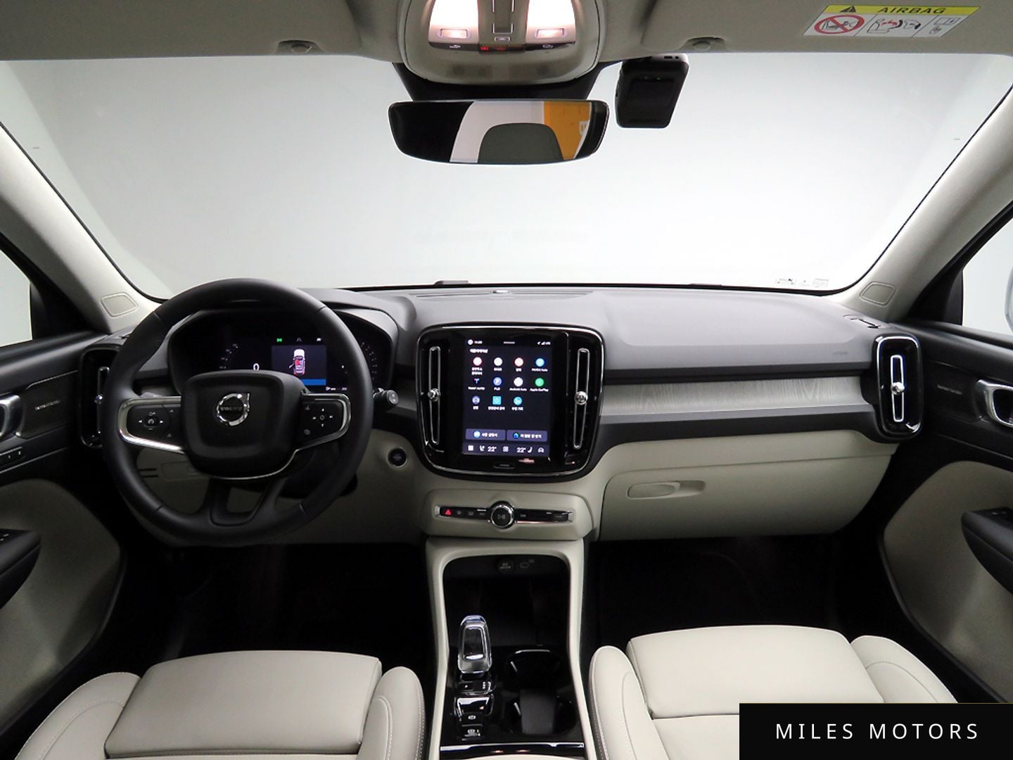 Volvo XC40 2026 — миниатюра 7