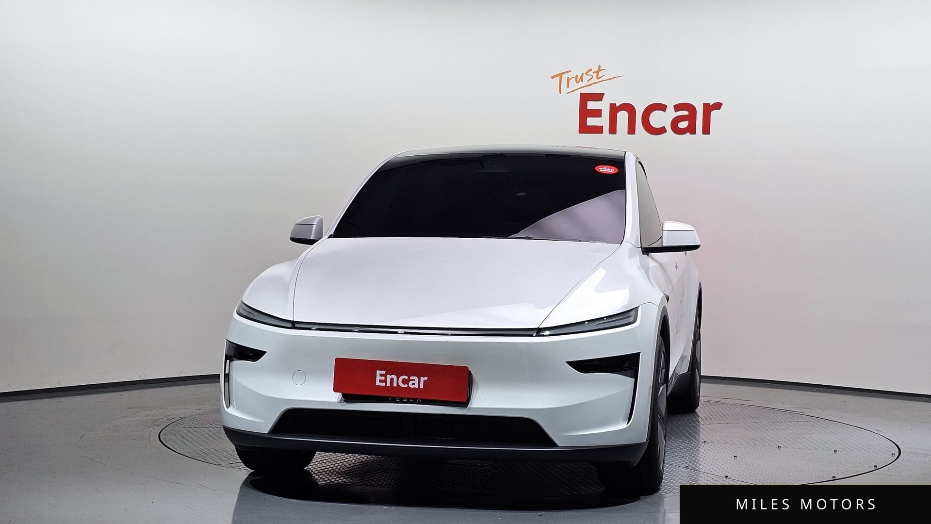 Tesla Model Y 2026 — миниатюра 3