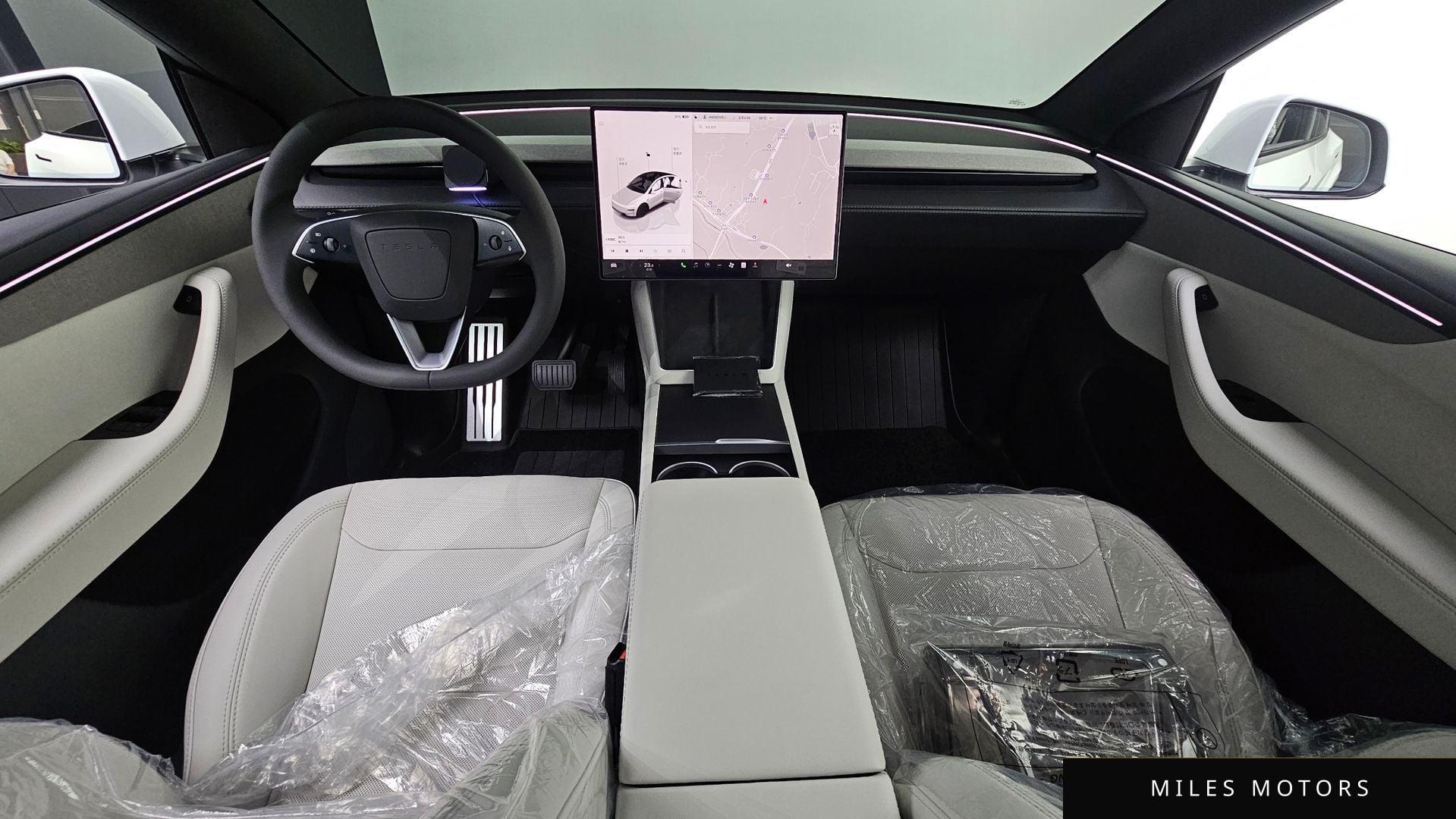 Tesla Model Y 2026 — миниатюра 7