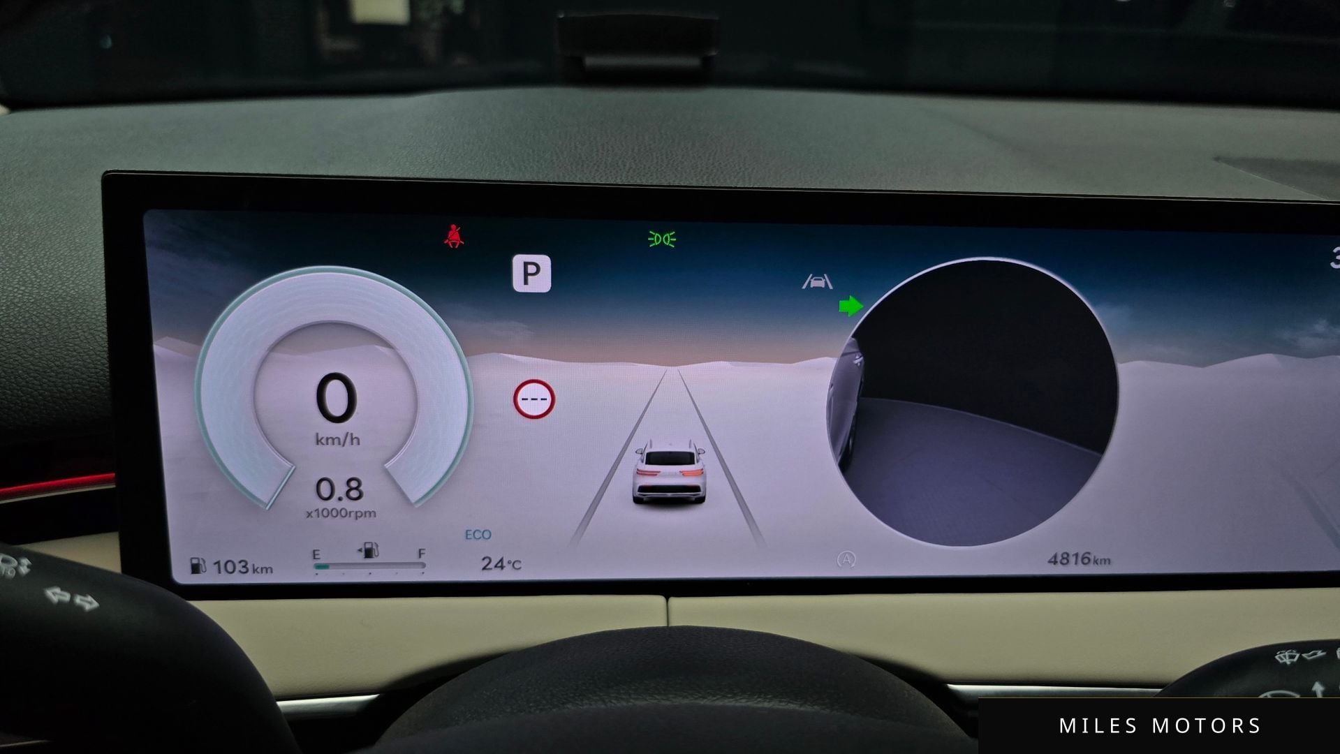 Genesis GV70 2025 — миниатюра 11