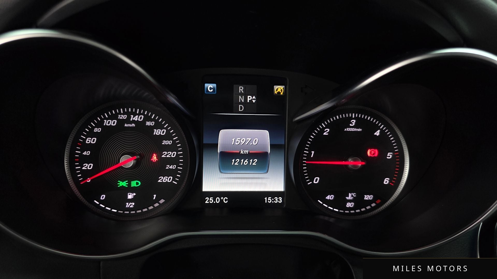 Mercedes-Benz C-Class W205 2016 — миниатюра 10