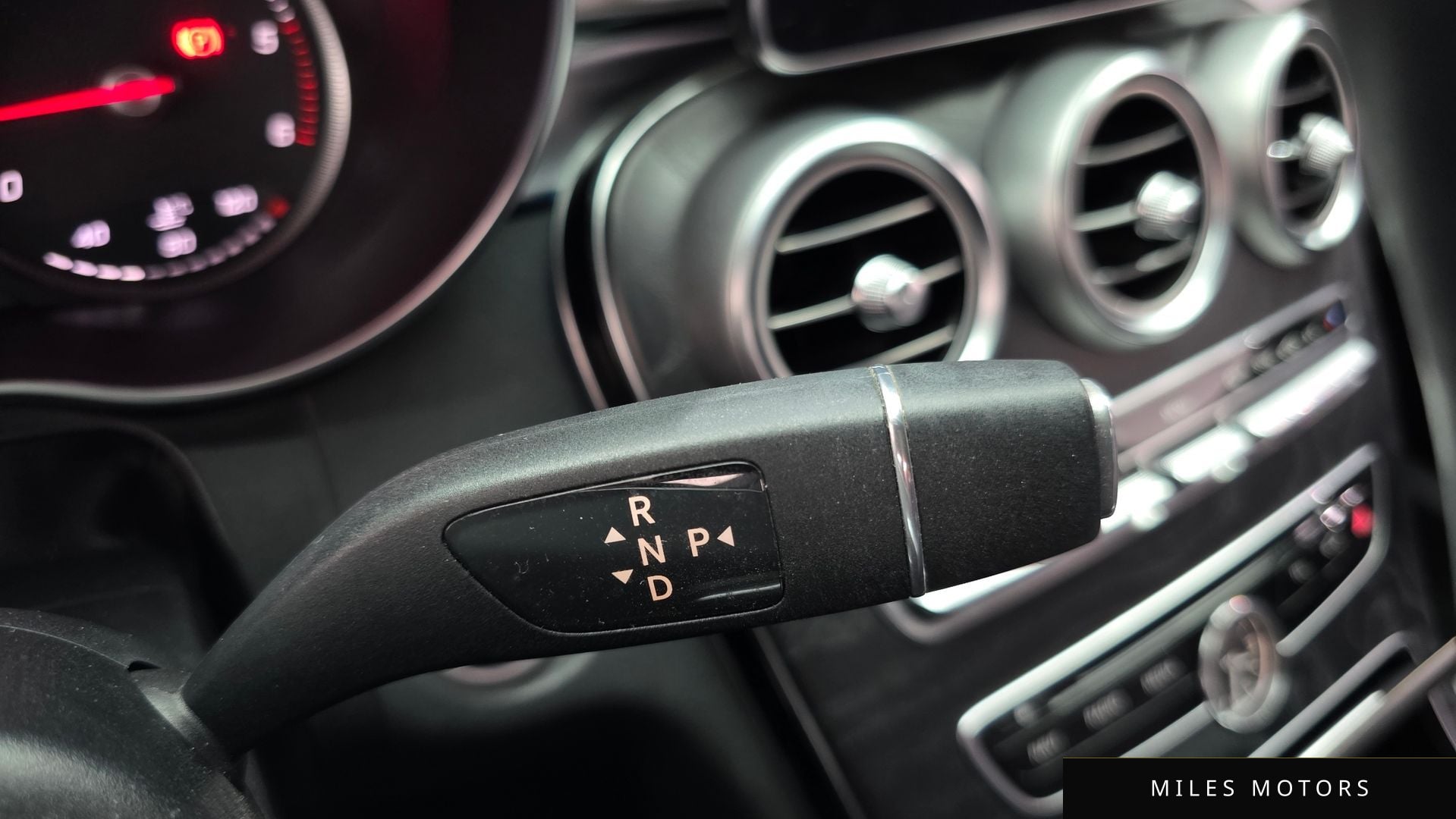 Mercedes-Benz C-Class W205 2016 — миниатюра 11