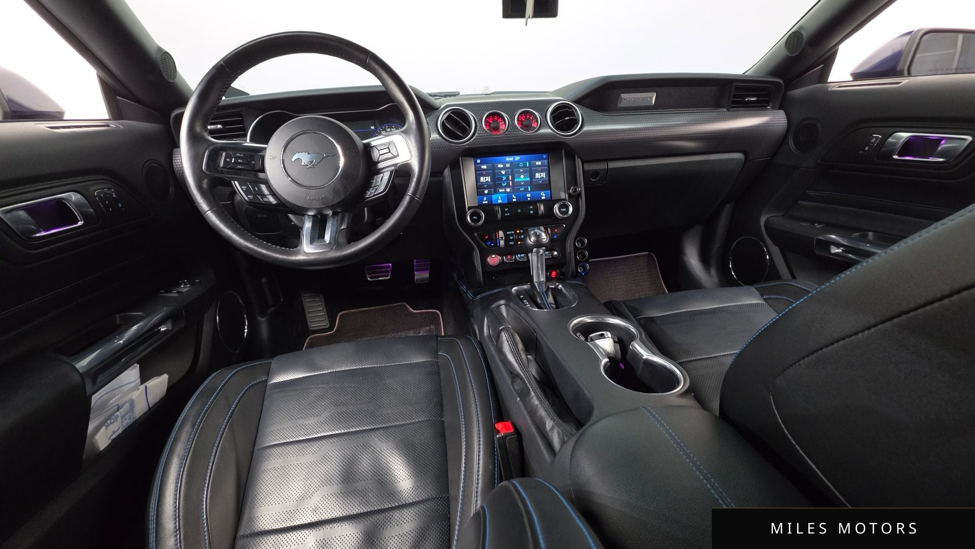Ford Mustang 2019 — миниатюра 10