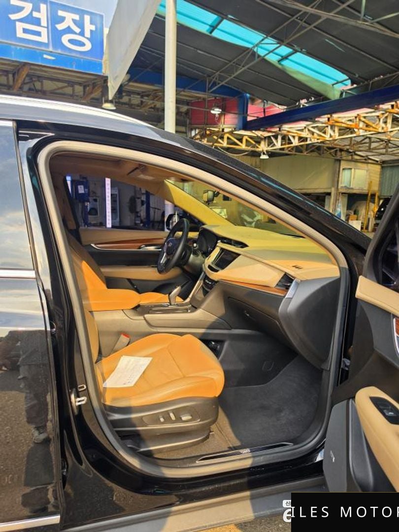 Cadillac XT5 2018 — миниатюра 8