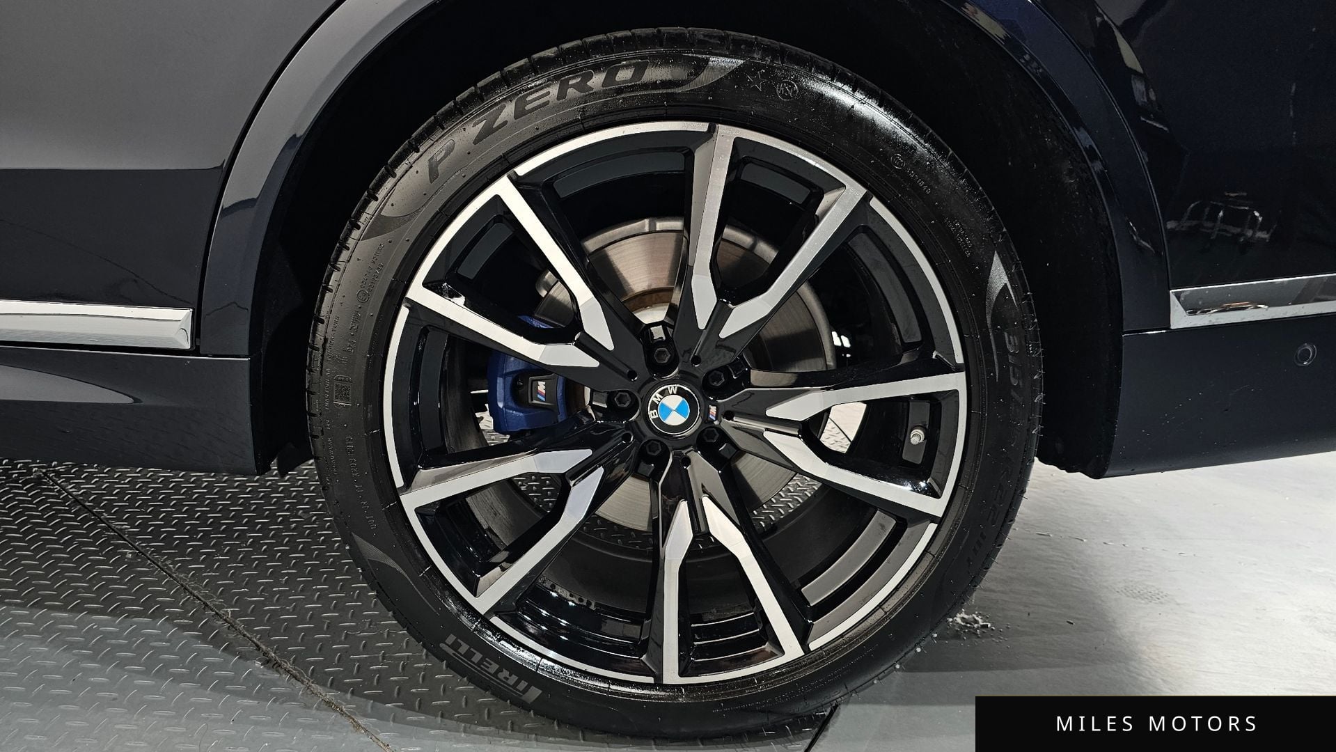 BMW X7 (G07) 2020 — миниатюра 7
