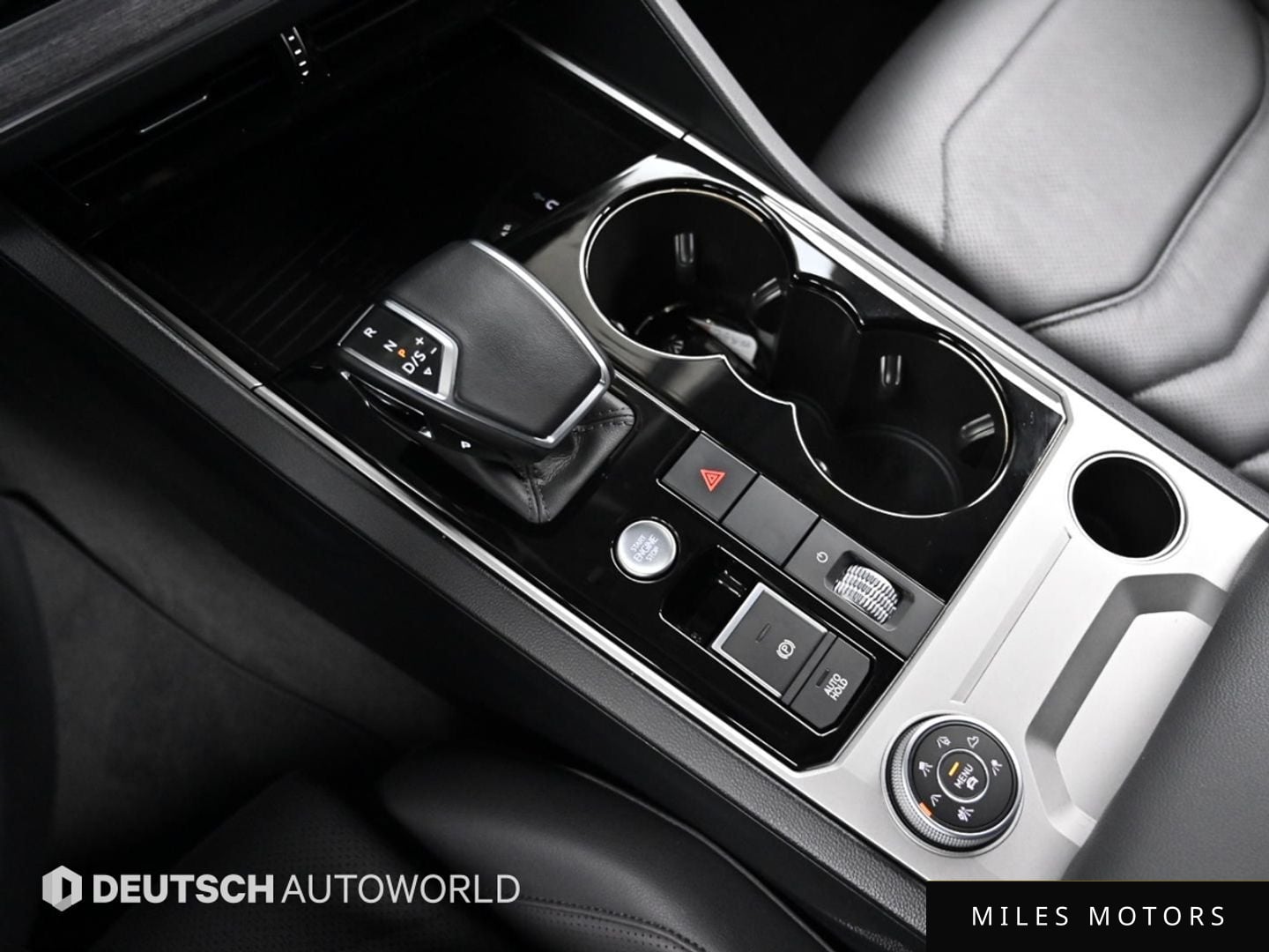 Volkswagen Touareg 2023 — миниатюра 9
