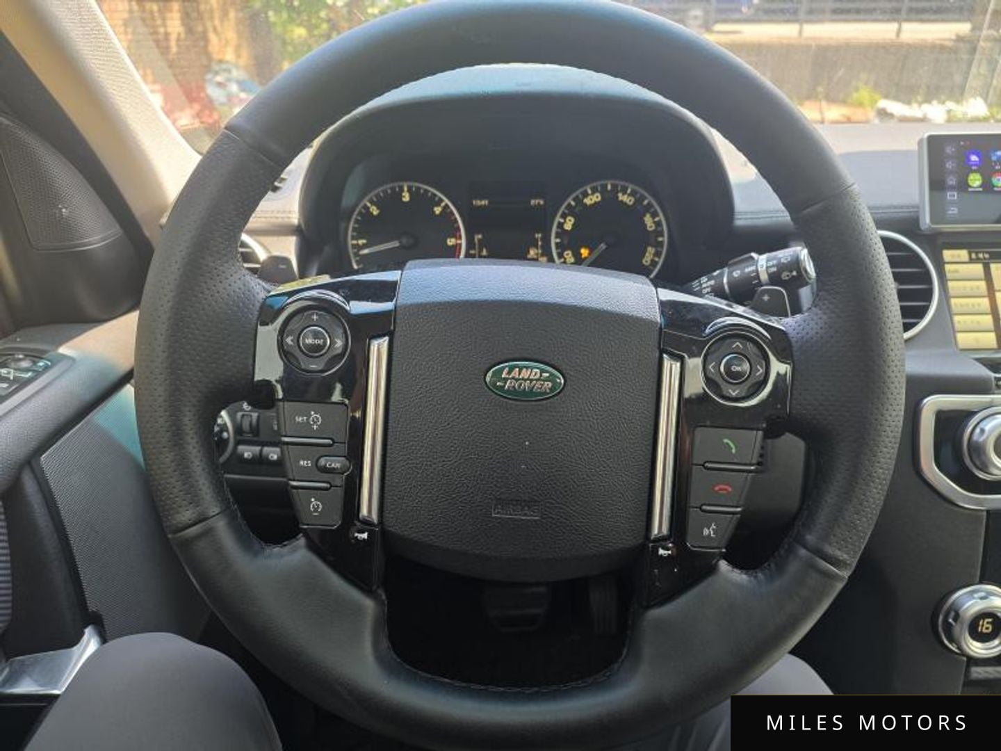 Land Rover Discovery 2013 — миниатюра 6