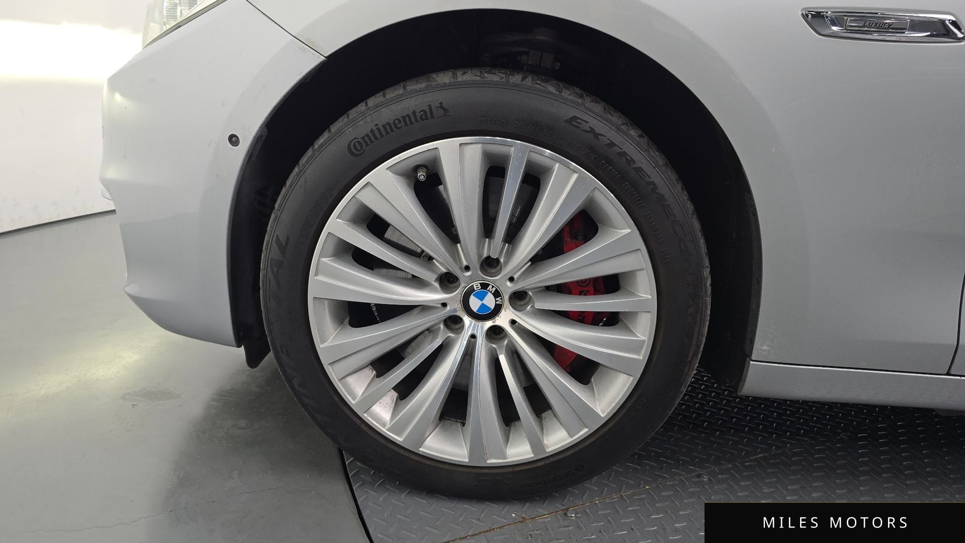 BMW 5 Series GT (F07) 2016 — миниатюра 5