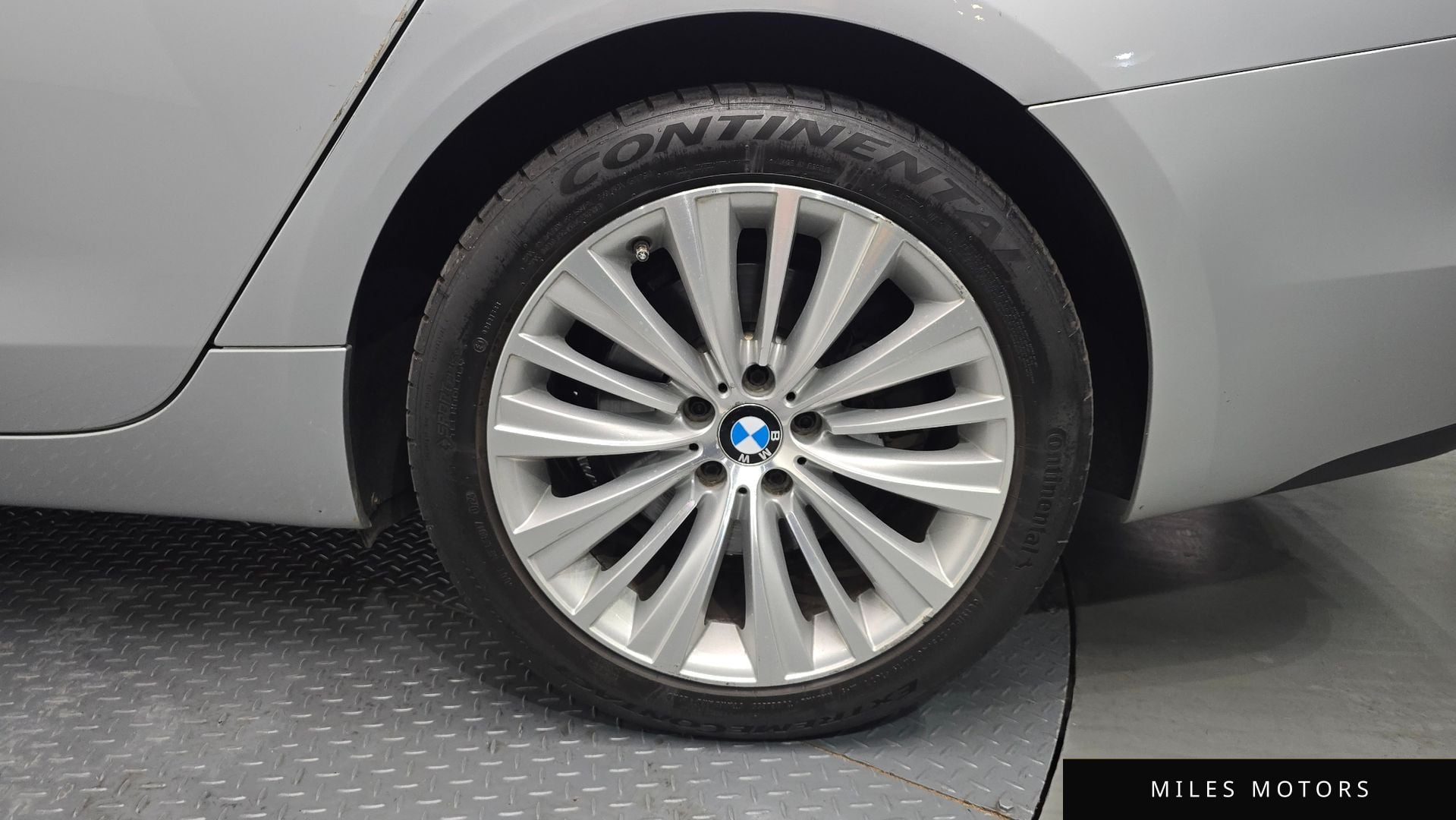 BMW 5 Series GT (F07) 2016 — миниатюра 7