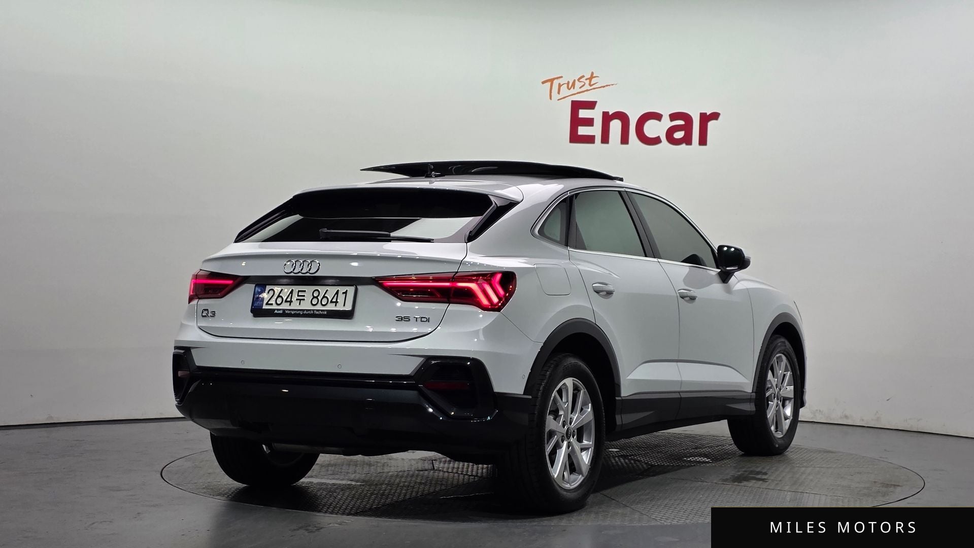 Audi Q3 (F3) 2023 — миниатюра 2