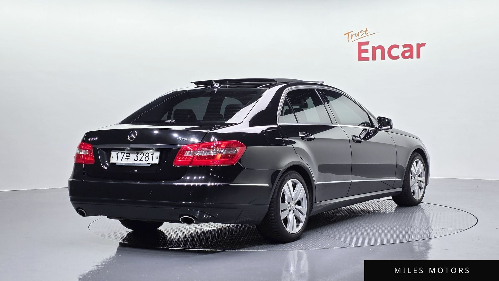Mercedes-Benz E-Class W212 2011 — миниатюра 2