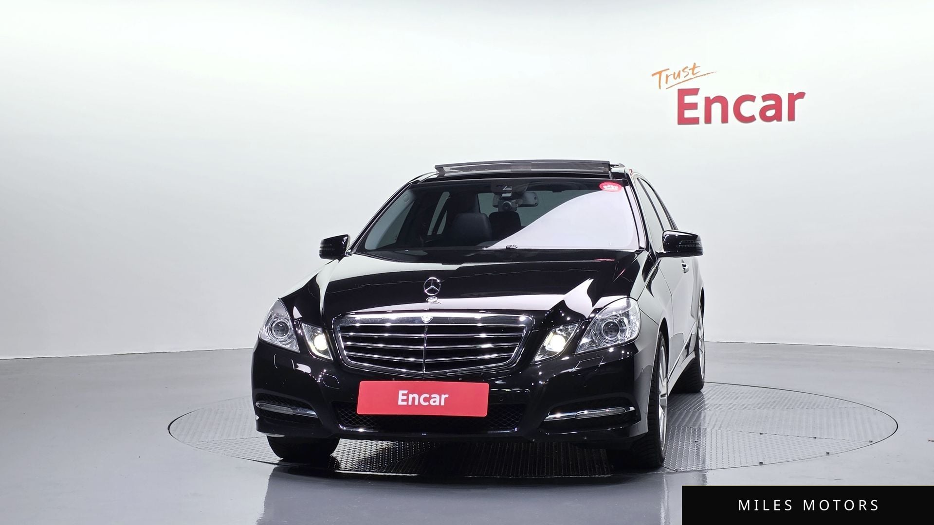 Mercedes-Benz E-Class W212 2011 — миниатюра 3