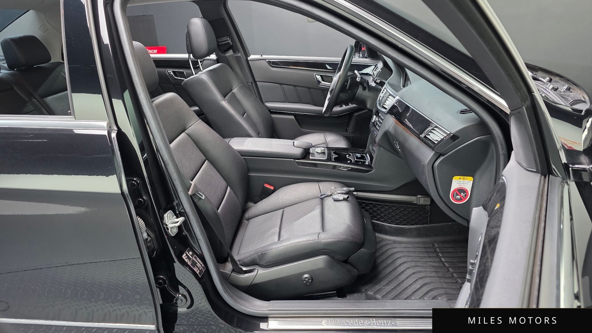 Mercedes-Benz E-Class W212 2011 — миниатюра 11