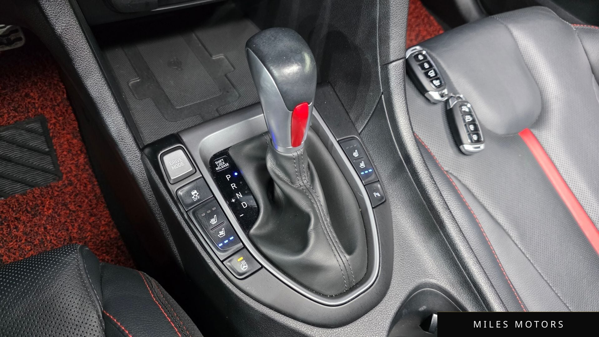 Hyundai Veloster 2018 — миниатюра 12