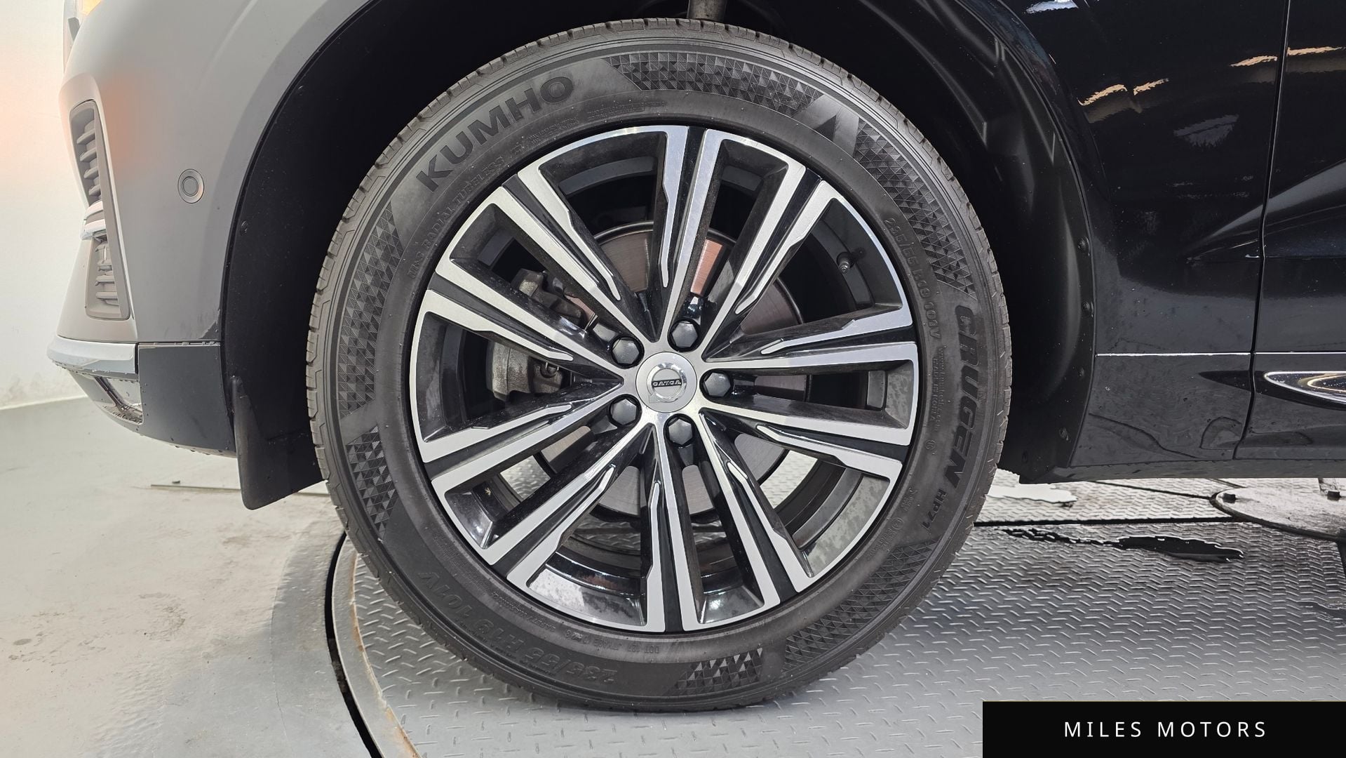 Volvo XC60 2022 — миниатюра 4