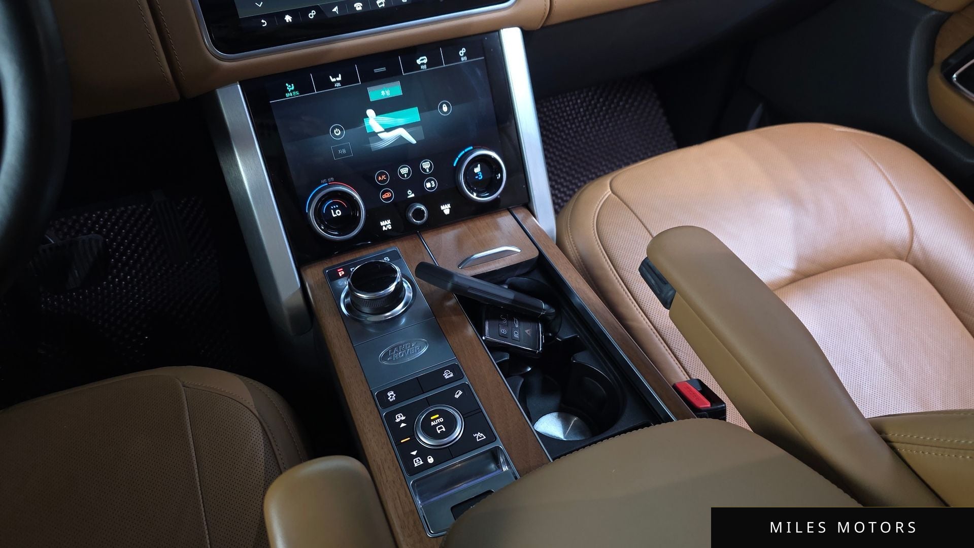 Land Rover Range Rover 2020 — миниатюра 11