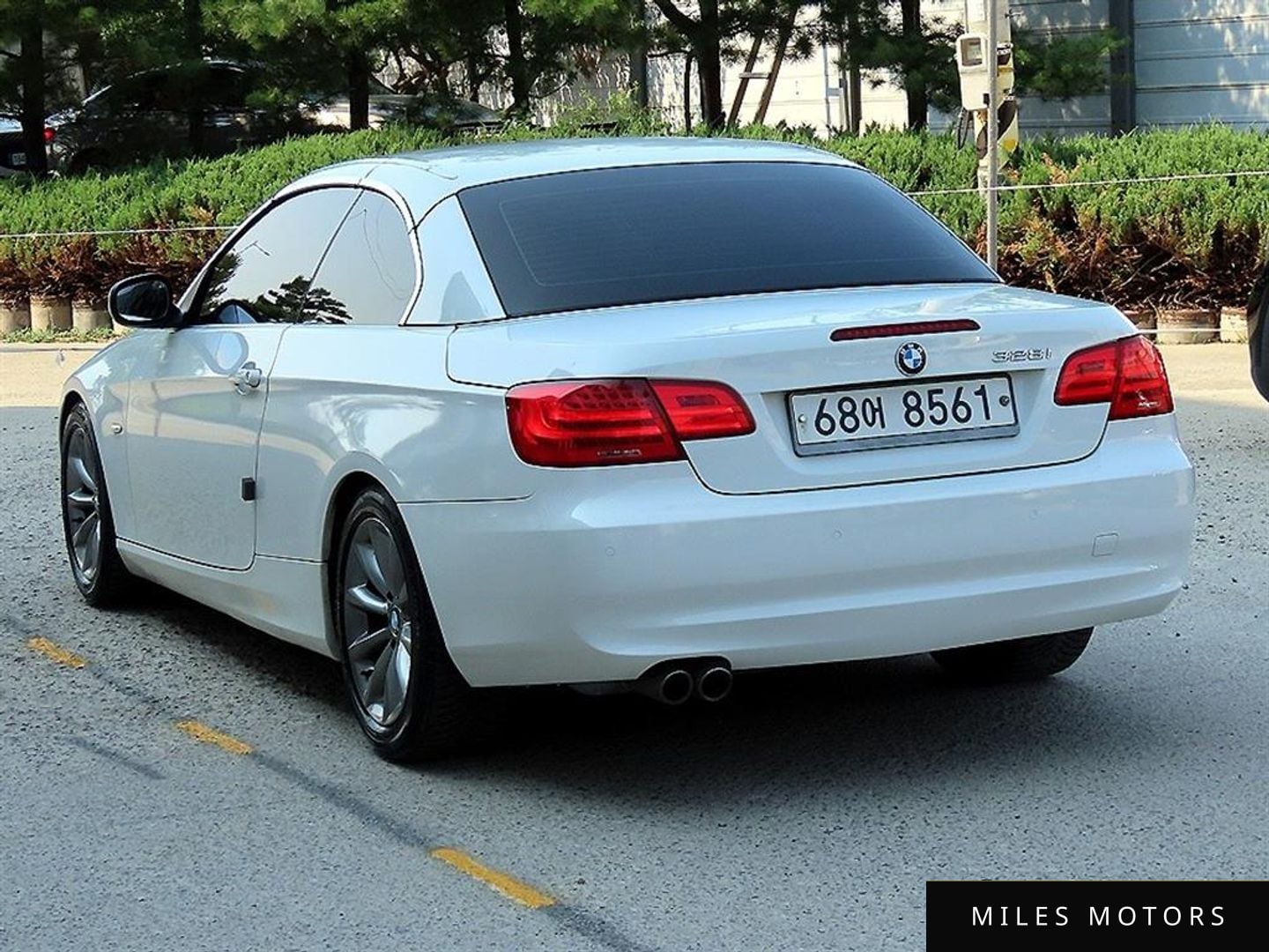BMW 3 Series (E90) 2011 — миниатюра 3