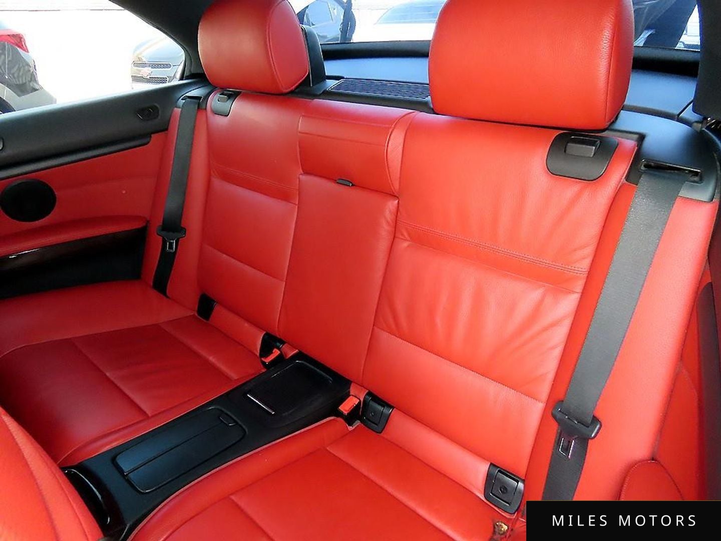 BMW 3 Series (E90) 2011 — миниатюра 10
