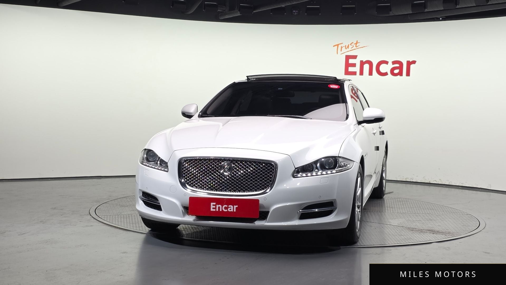 Jaguar All New XJ 2013 — миниатюра 3