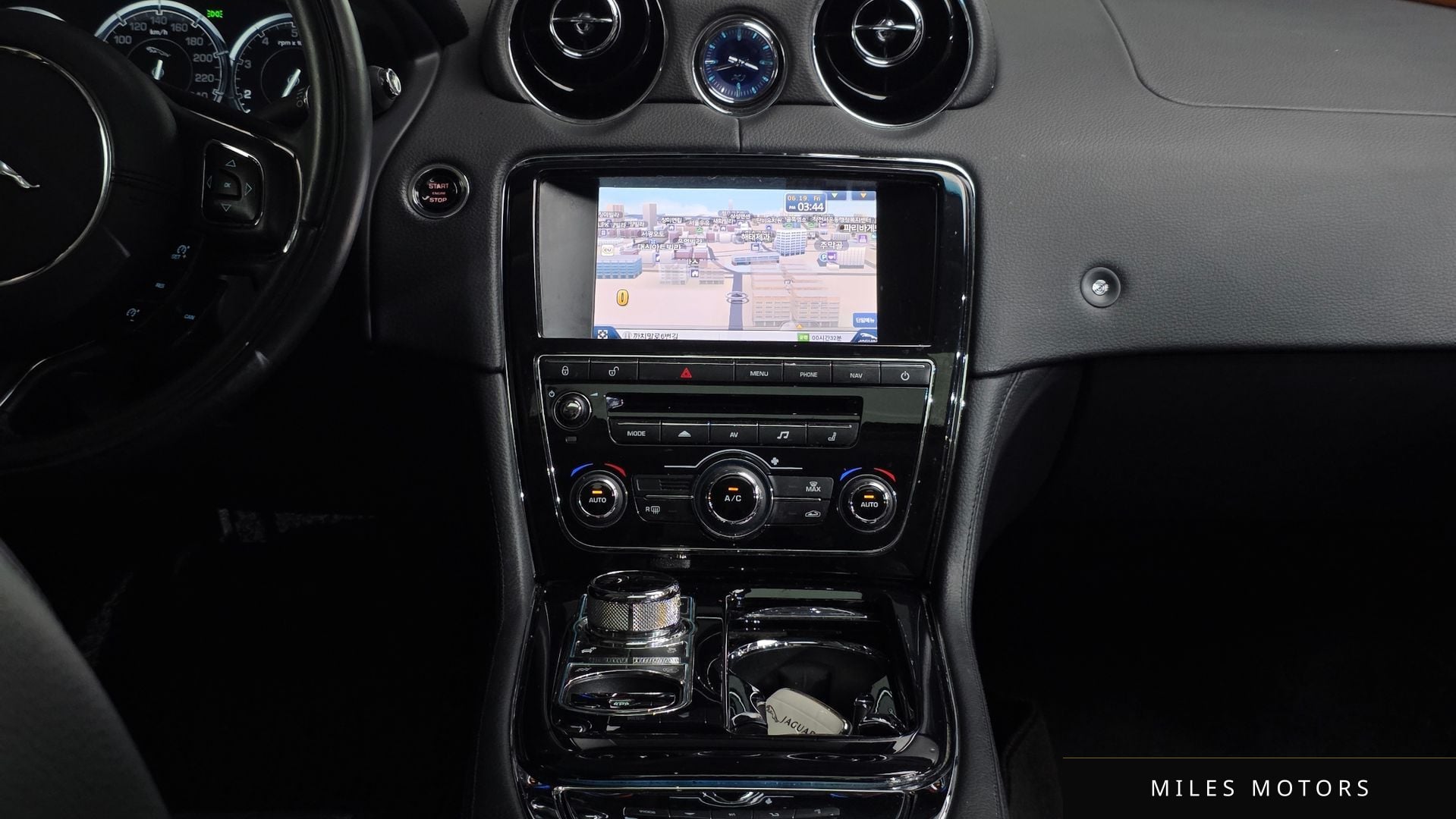 Jaguar All New XJ 2013 — миниатюра 12