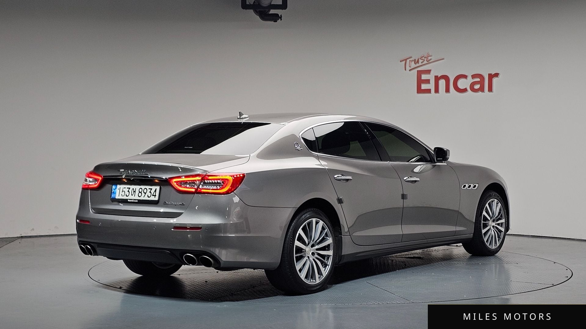 Maserati Quattroporte 2020 — фото 1 из 12