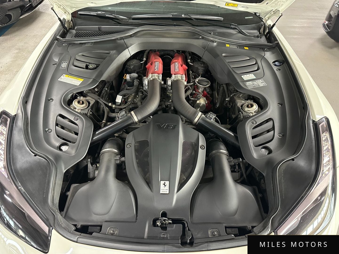 Ferrari GTC4 Lusso 2020 — миниатюра 10