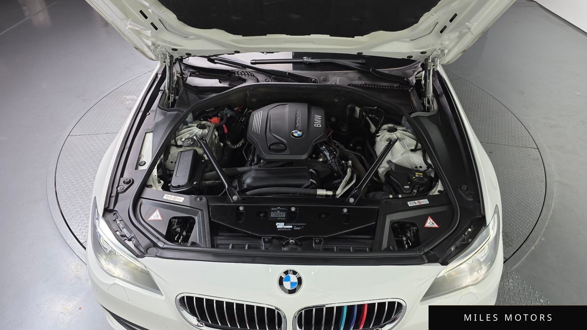 BMW 5 Series (F10) 2015 — миниатюра 6