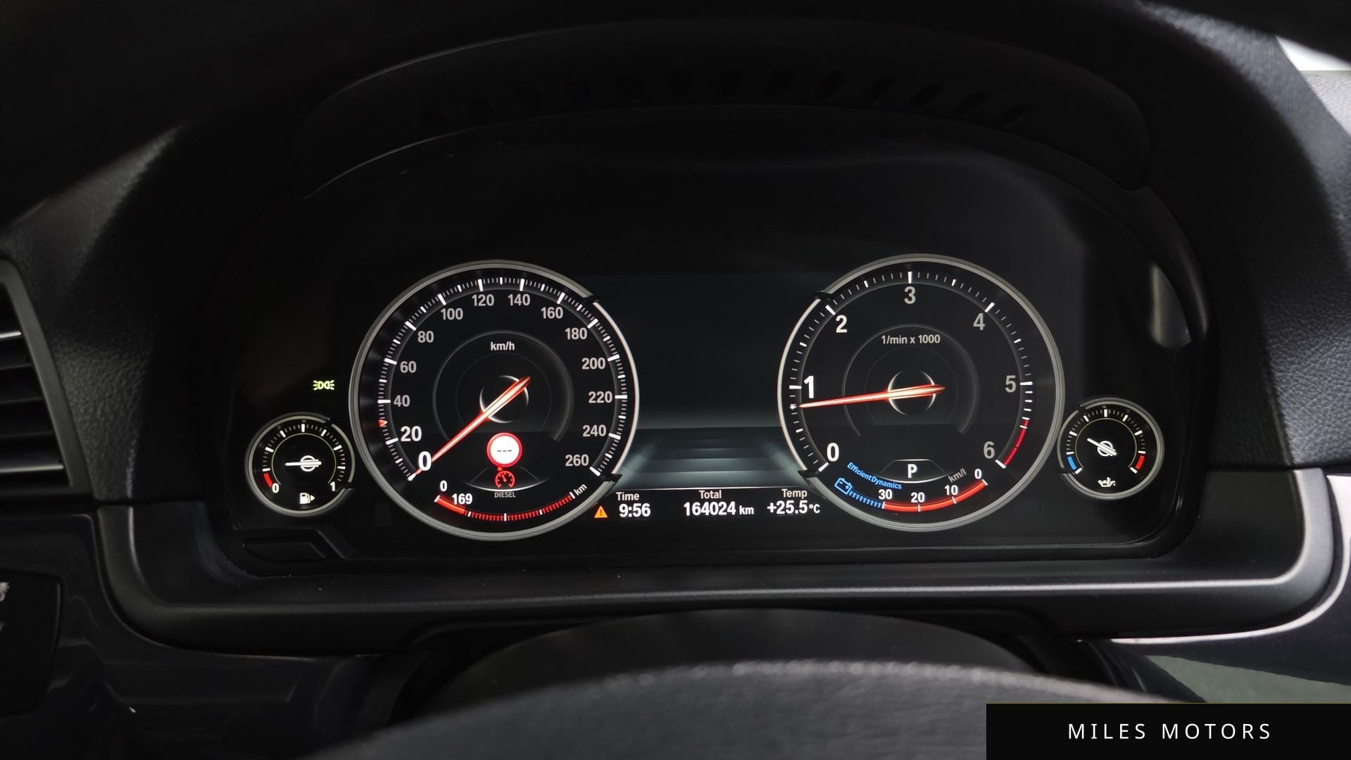 BMW 5 Series (F10) 2015 — миниатюра 8