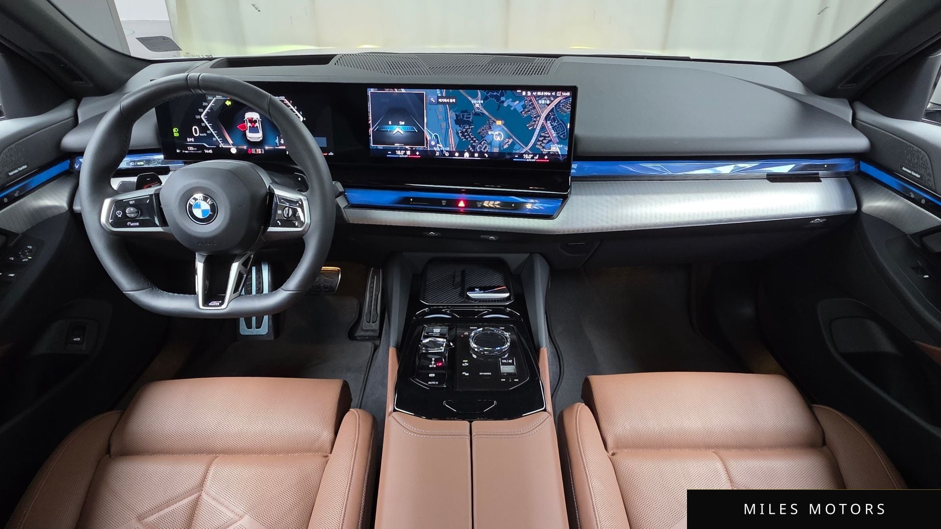 BMW 5 Series (G60) 2024 — миниатюра 10