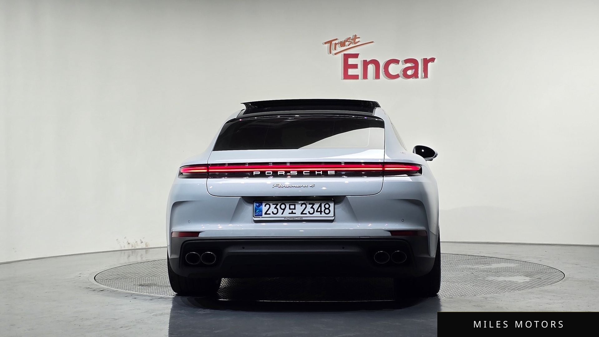 Porsche Panamera 2025 — миниатюра 3
