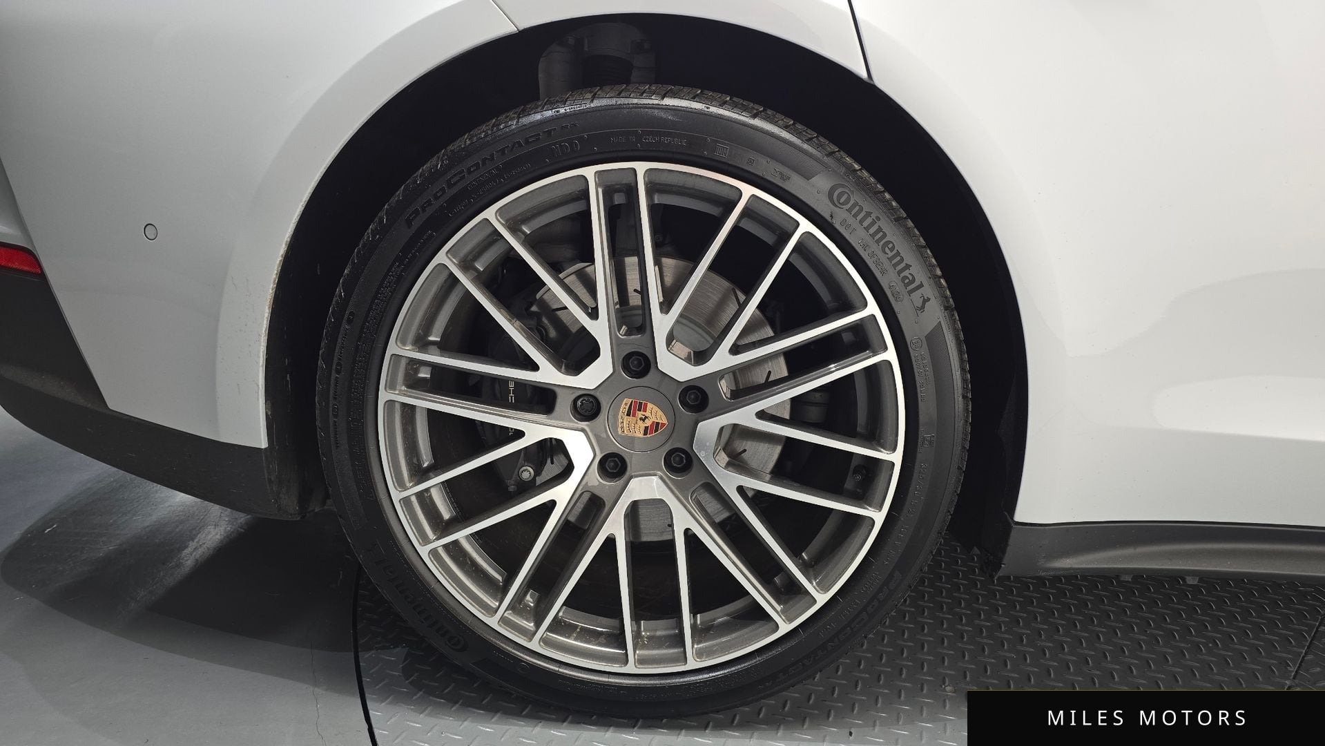 Porsche Panamera 2025 — миниатюра 4