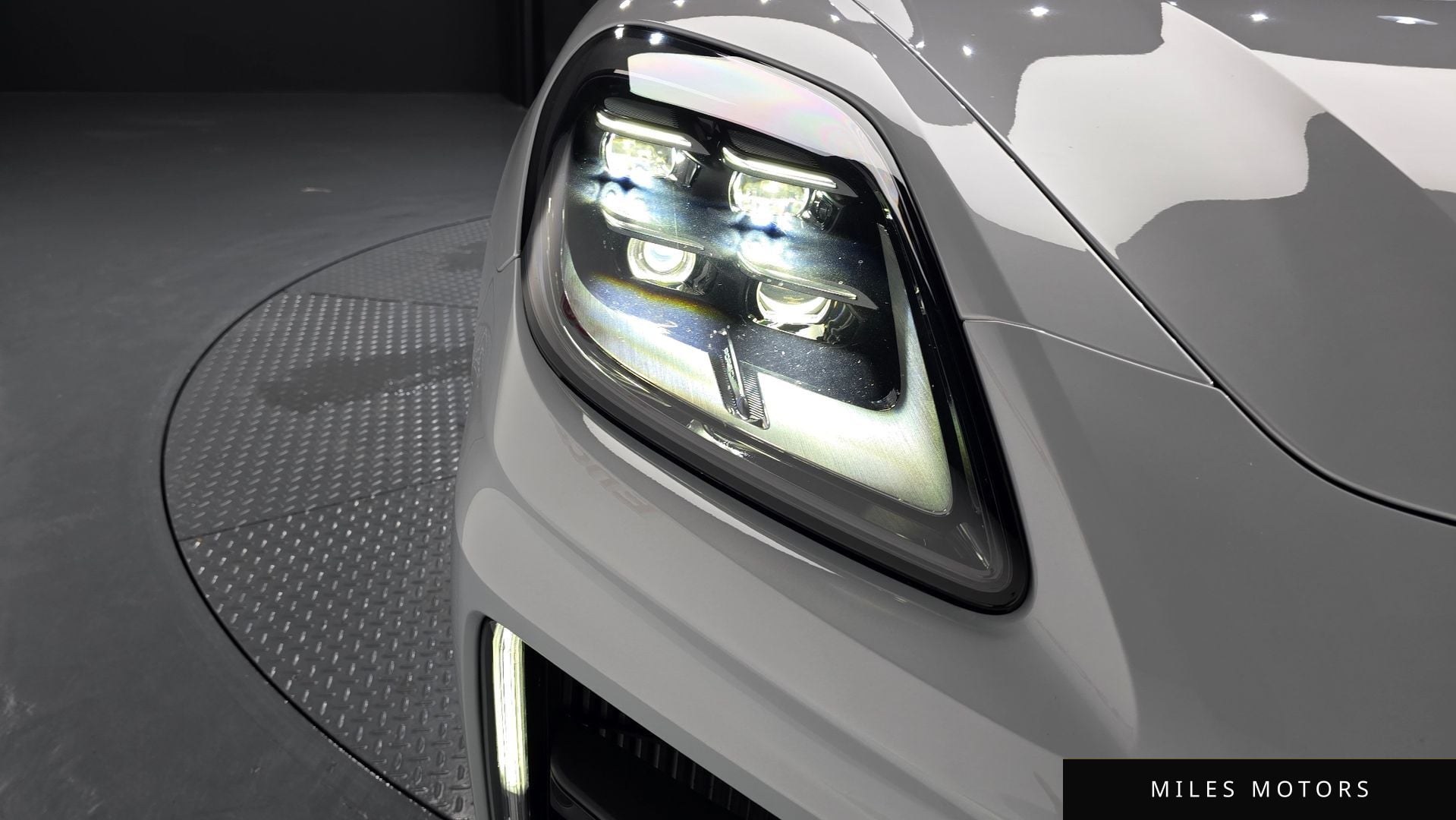 Porsche Panamera 2025 — миниатюра 7