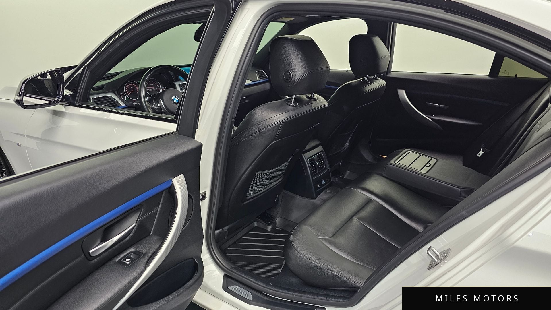 BMW 3 Series (F30) 2016 — миниатюра 11