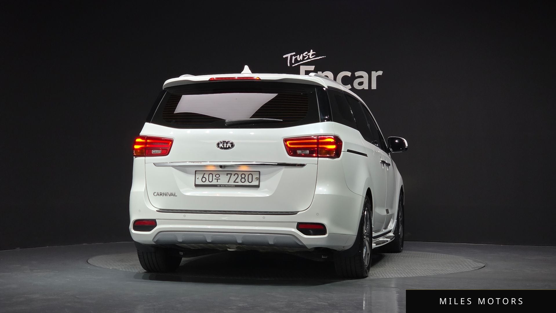 Kia Canival 2019 — миниатюра 4