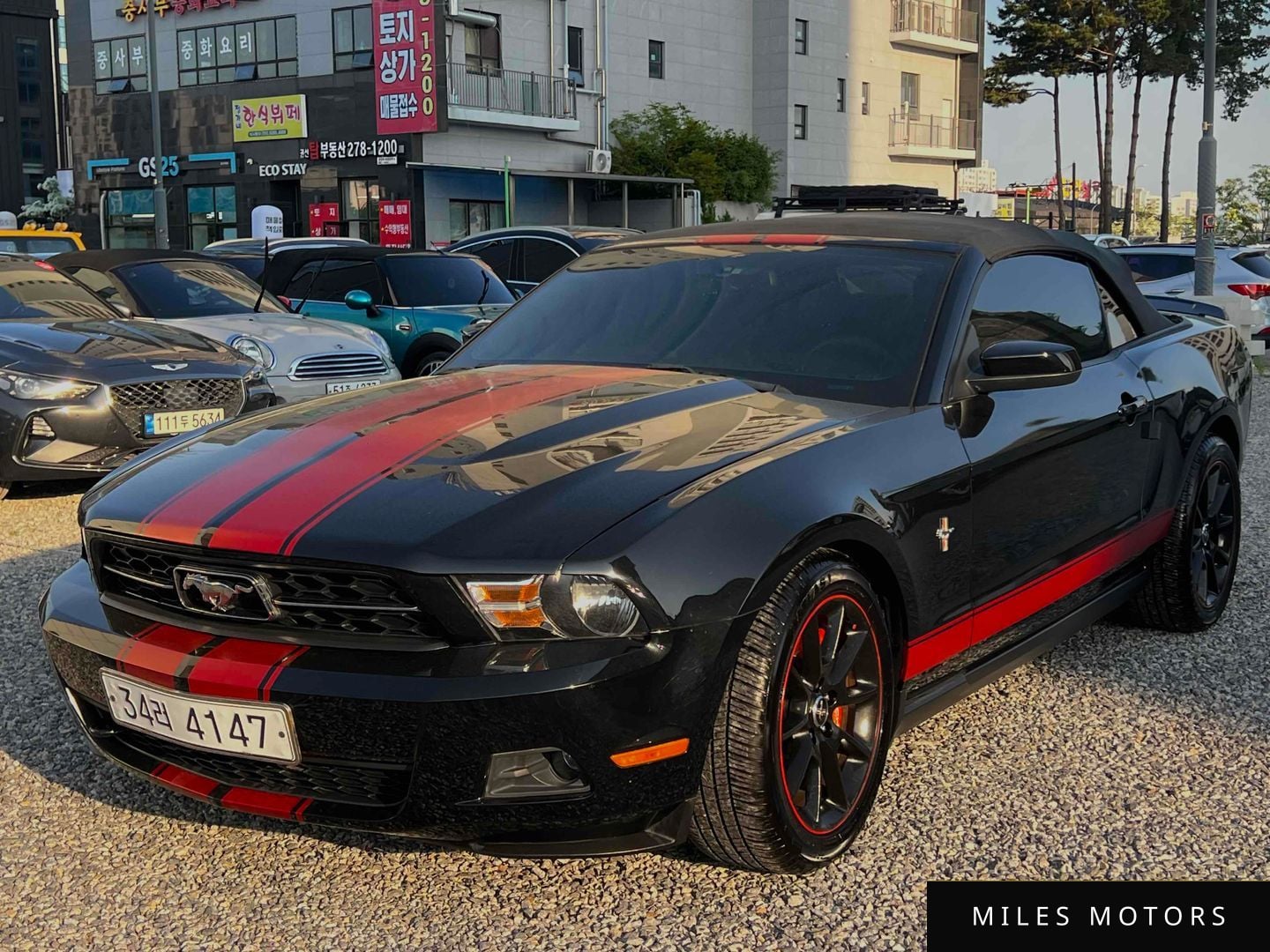 Ford Mustang 2010 — миниатюра 9