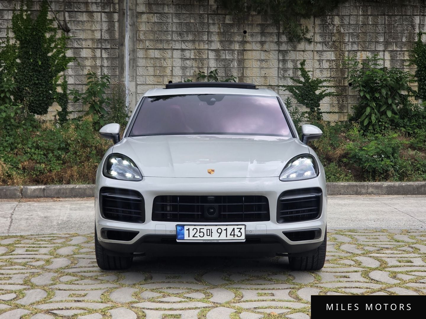 Porsche Cayenne 2022 — миниатюра 2
